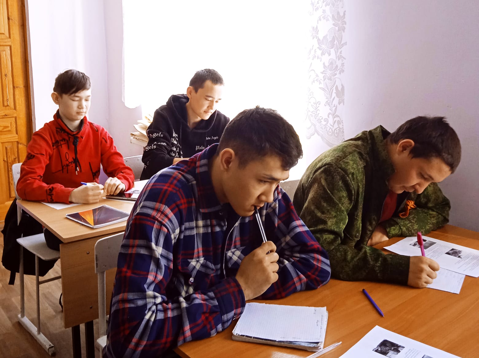 85804ffe-334e-4d53-81cd-fd3c010f4e00.jpg